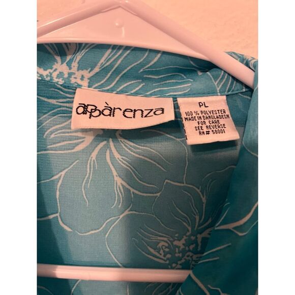 Women's button down‎ - Picture 2 of 2